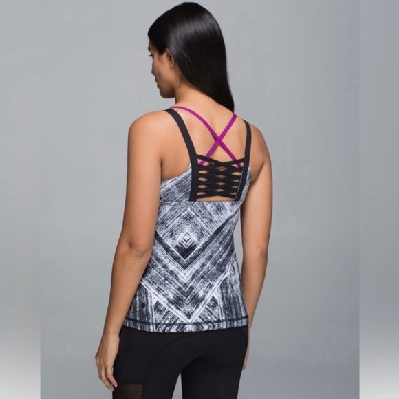 lululemon athletica Tops - LULULEMON Hot To Street Tank
Heat Wave White Black / Black / Regal Plum